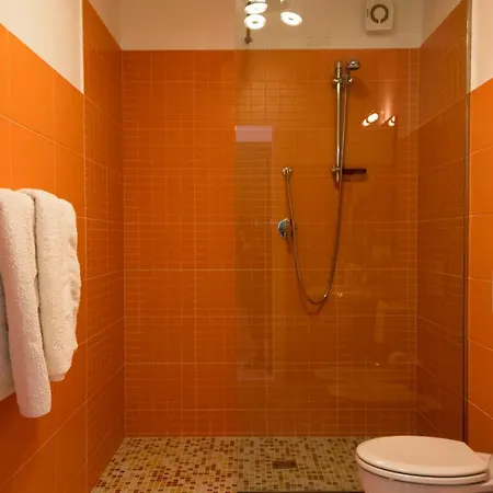 Bed & Breakfast Marigold
